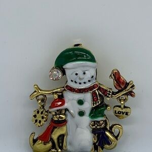 New Christmas snowman brooch or pin with cat & dog